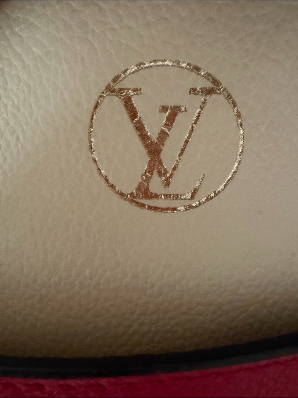 Louis Vuitton On My Side MM Bag brand New dustbag only never used ❤️🤎price final - Picture 12 of 16